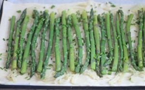 Asparagus and Chives on puff pastry 