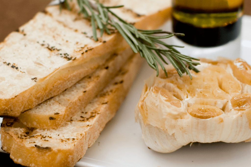 Roasted Garlic & Olive Oil Bread Dip - Must Love Garlic